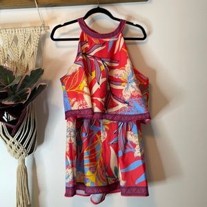 💐 Adorable NWOT Flying Tomato tropical romper
